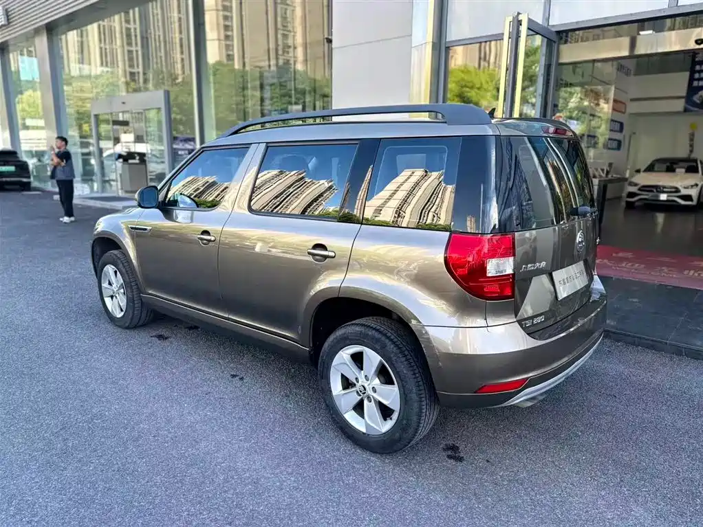 Skoda Yeti — фотографии объявления, Фото 12