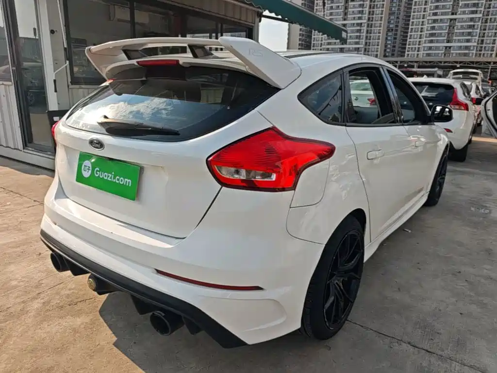 Ford Focus — миниатюра 7