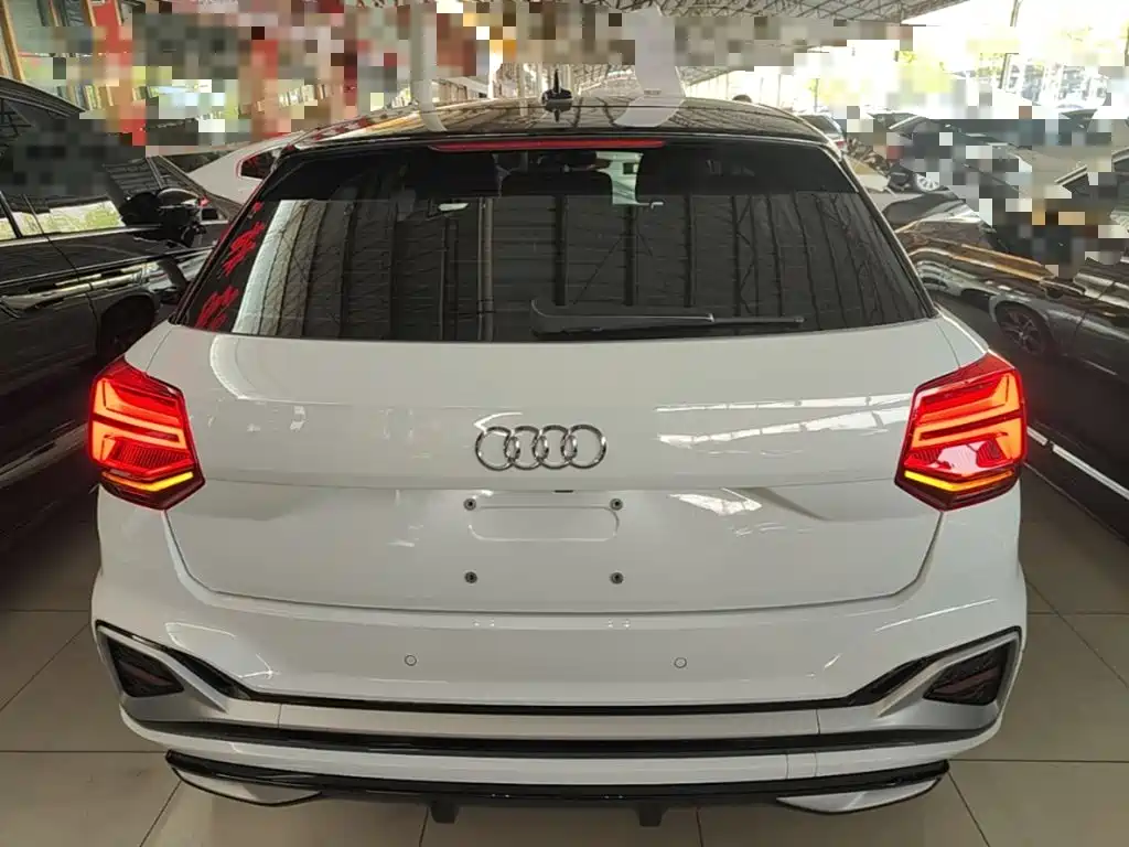 Audi Q2L — миниатюра 6