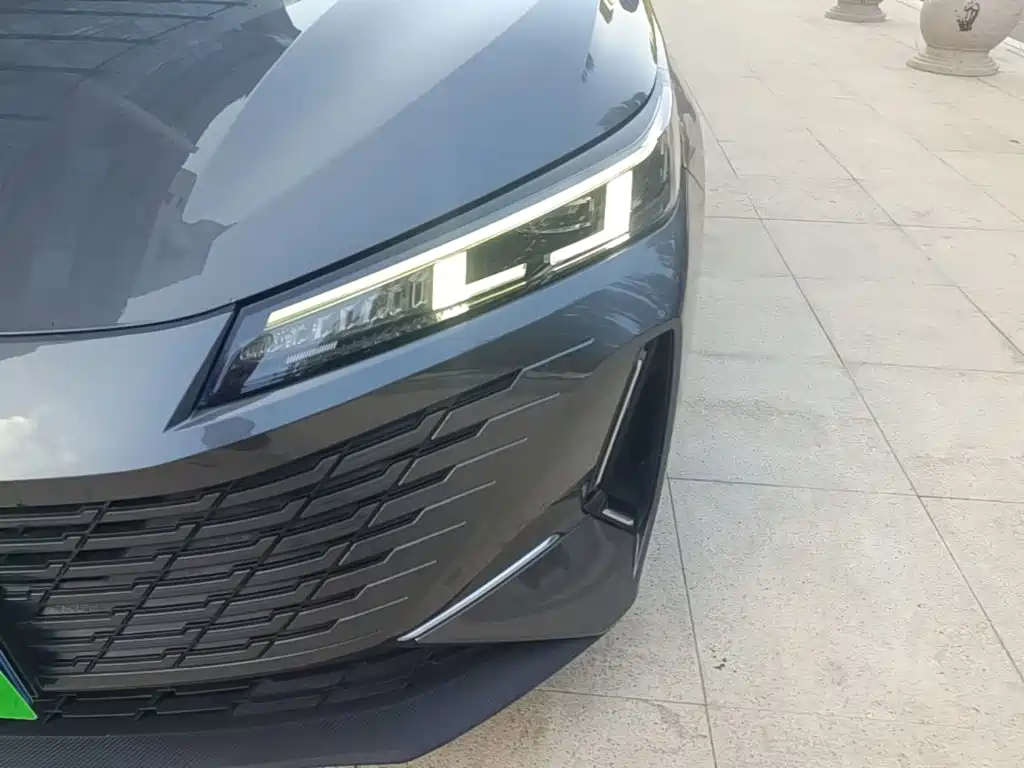 Changan Yida — миниатюра 24