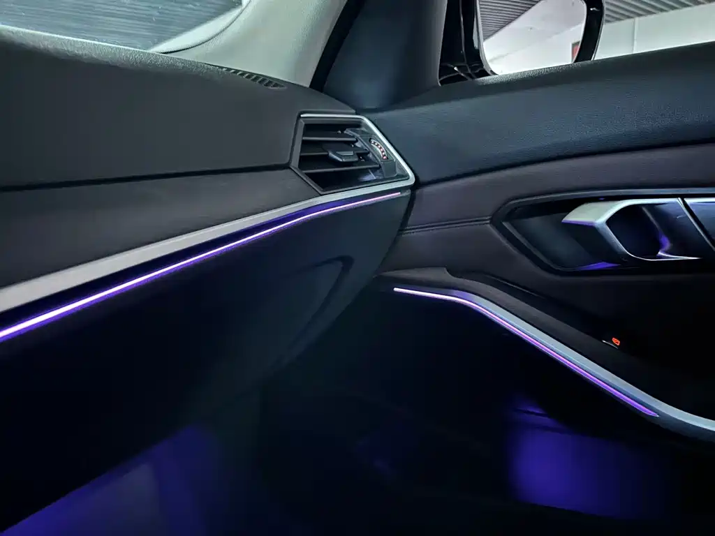 BMW 3 Series — миниатюра 24