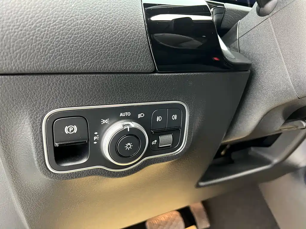 Mercedes-Benz GLA 2022 GLA 200