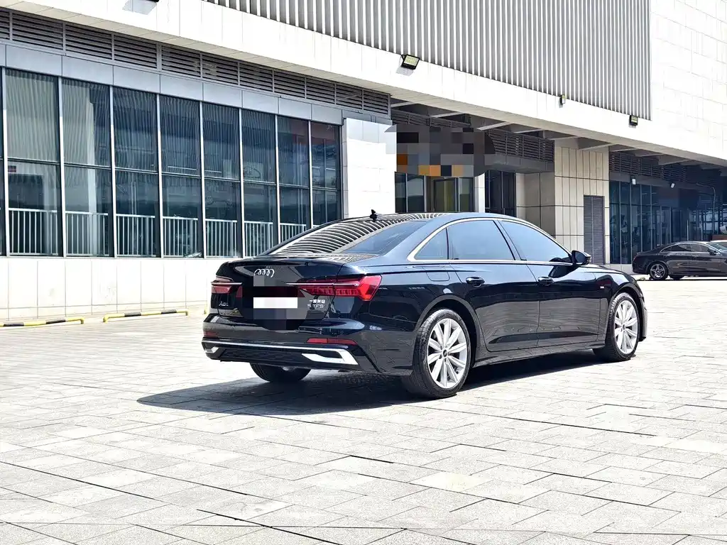 Audi A6L — миниатюра 9