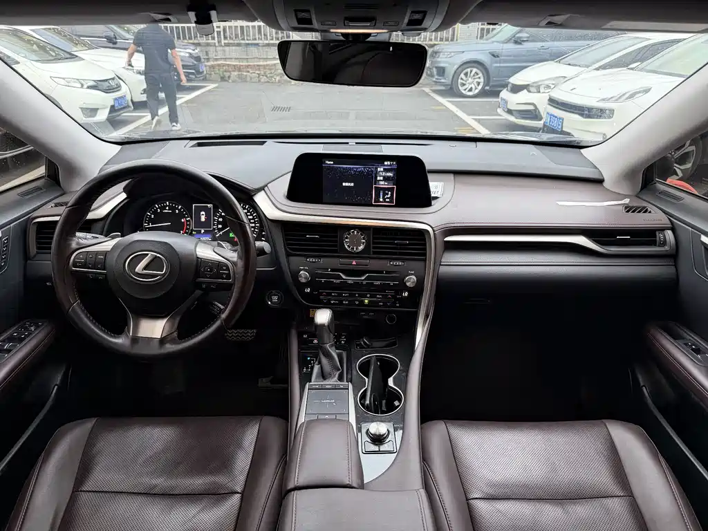 Lexus RX — миниатюра 12