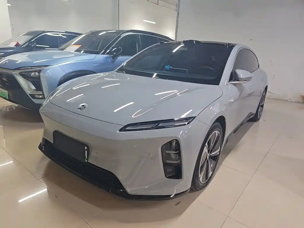 NIO ET5T