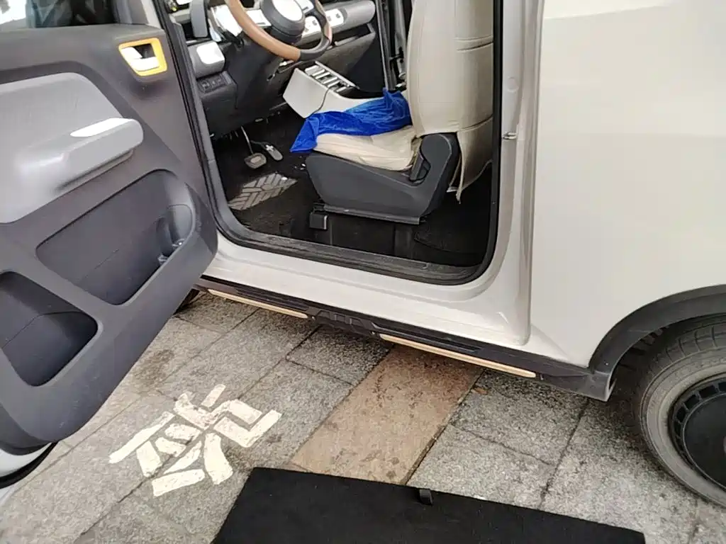 Wuling MINIEV — миниатюра 22