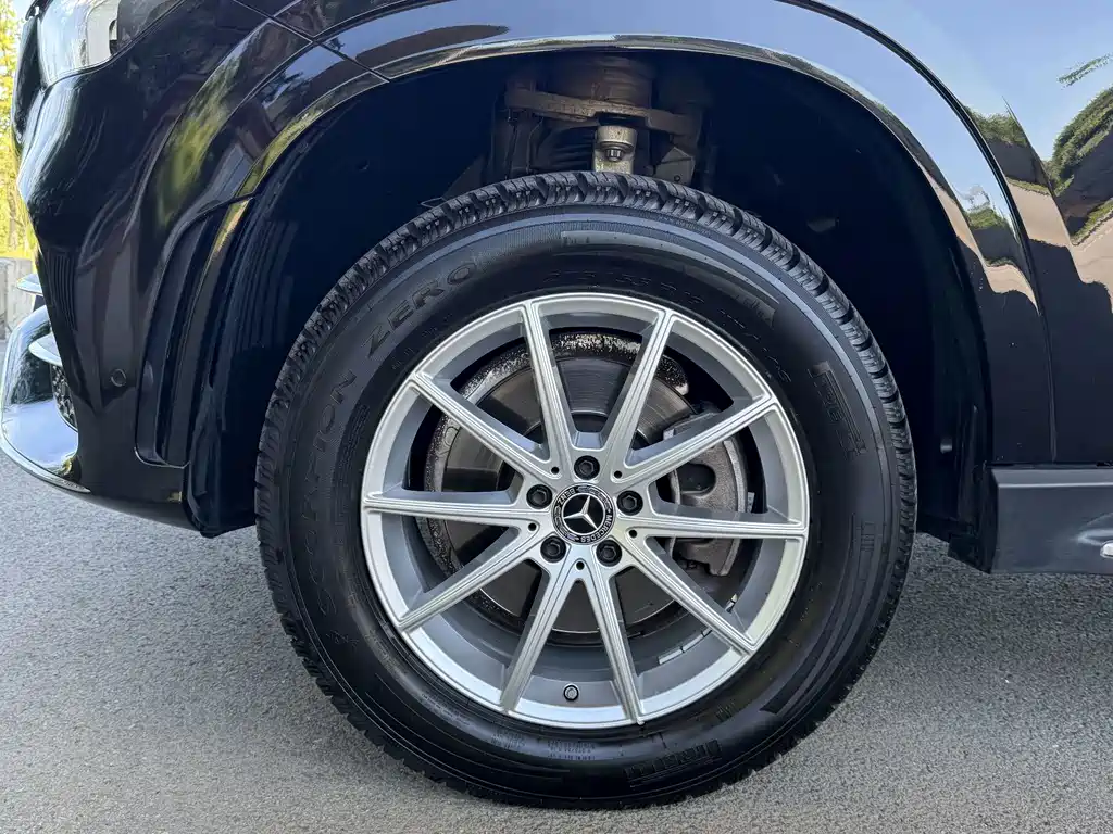 Mercedes-Benz GLE (Import) — миниатюра 17