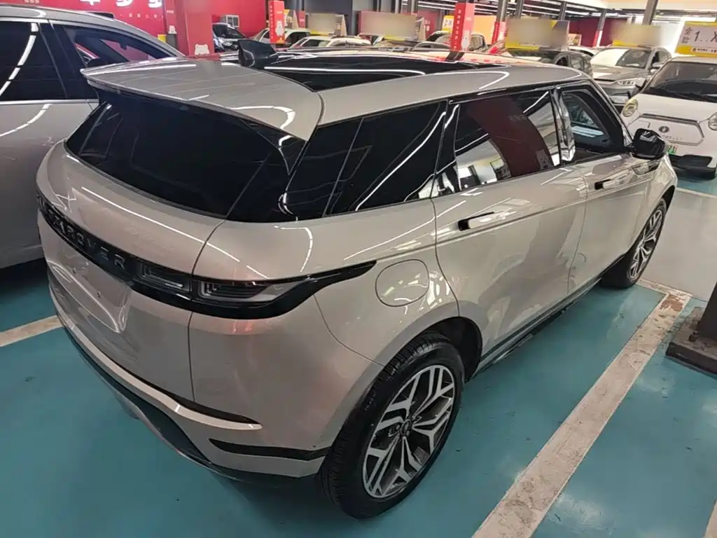 Land Rover Evoque PHEV — миниатюра 7