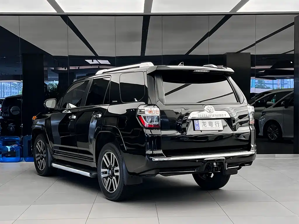 Toyota 4Runner 2020 4.0L AT