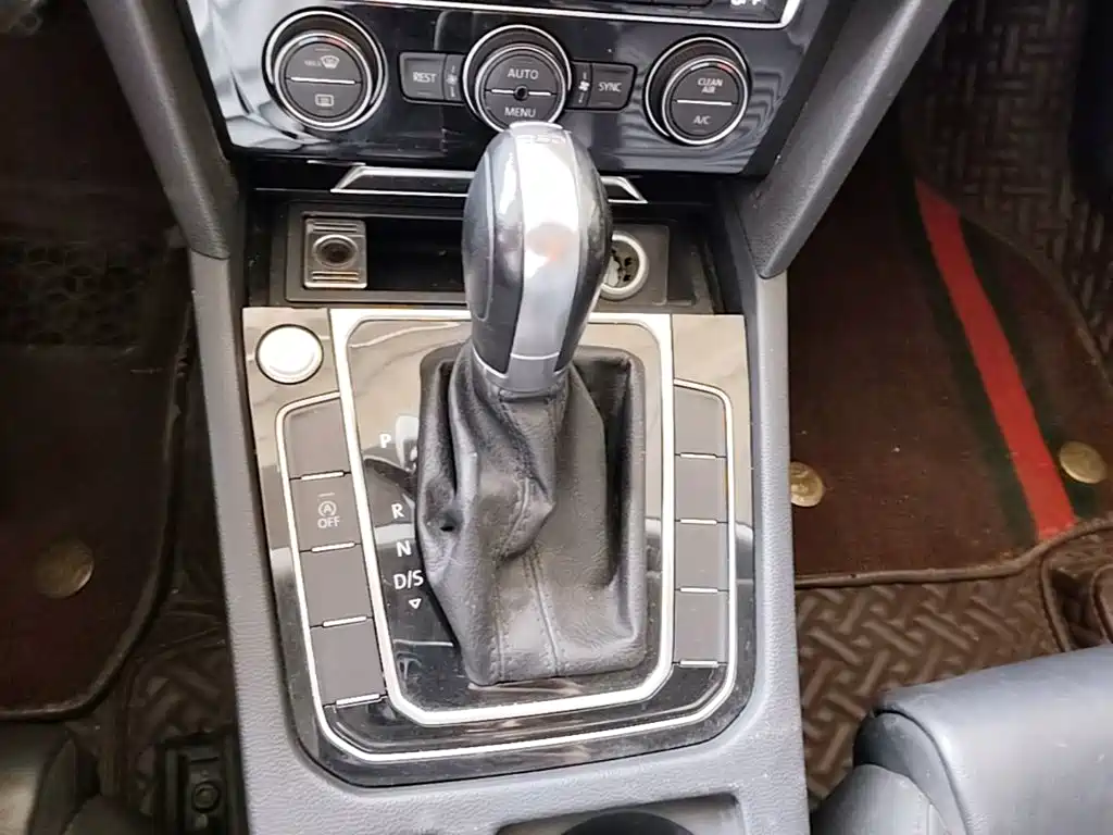 Volkswagen Magotan — миниатюра 14
