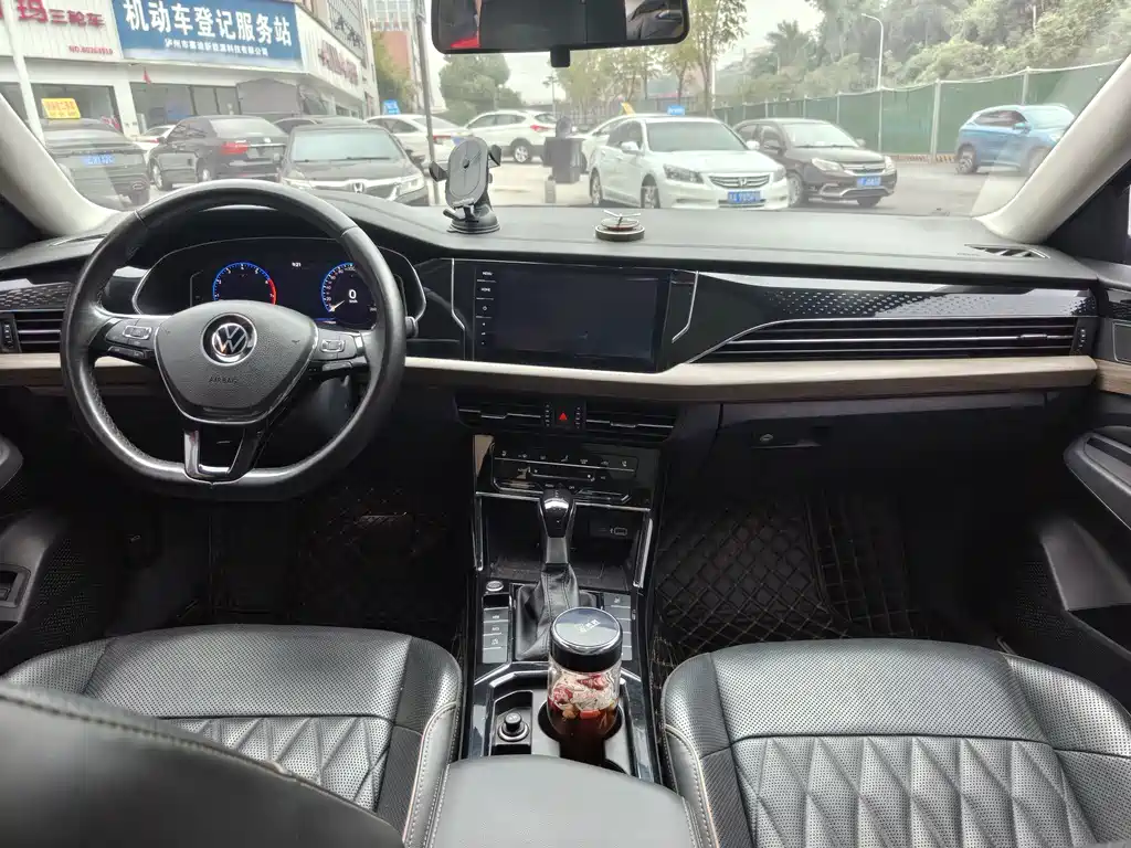 Volkswagen Passat — миниатюра 12
