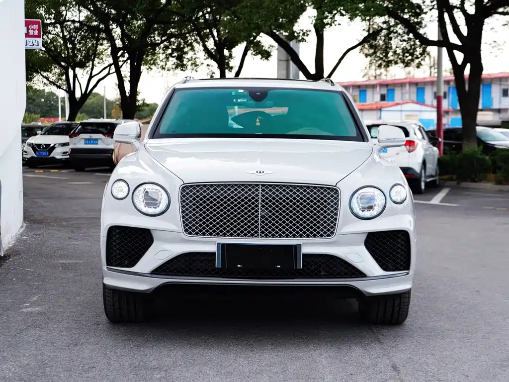 Bentley Bentayga — миниатюра 3
