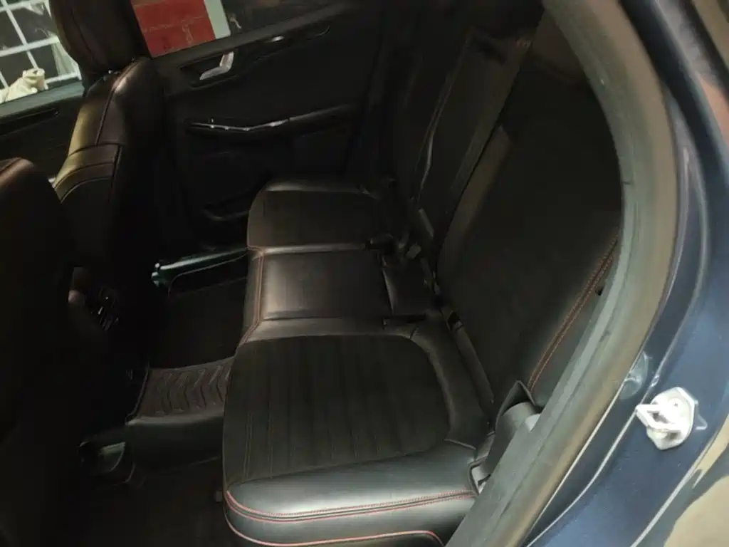 Ford Escape — миниатюра 17