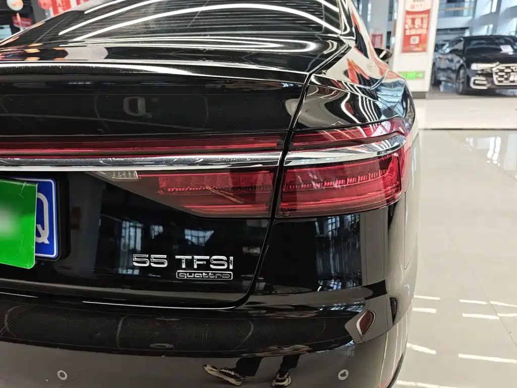 Audi A8 — миниатюра 8