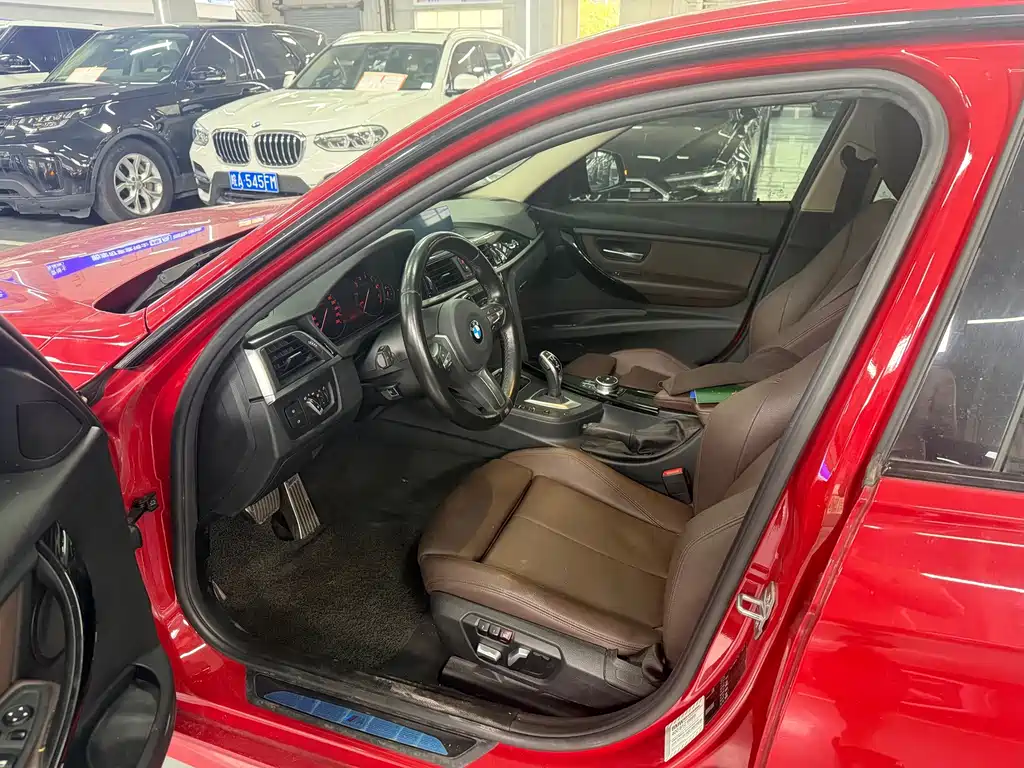 BMW 3 Series — миниатюра 4