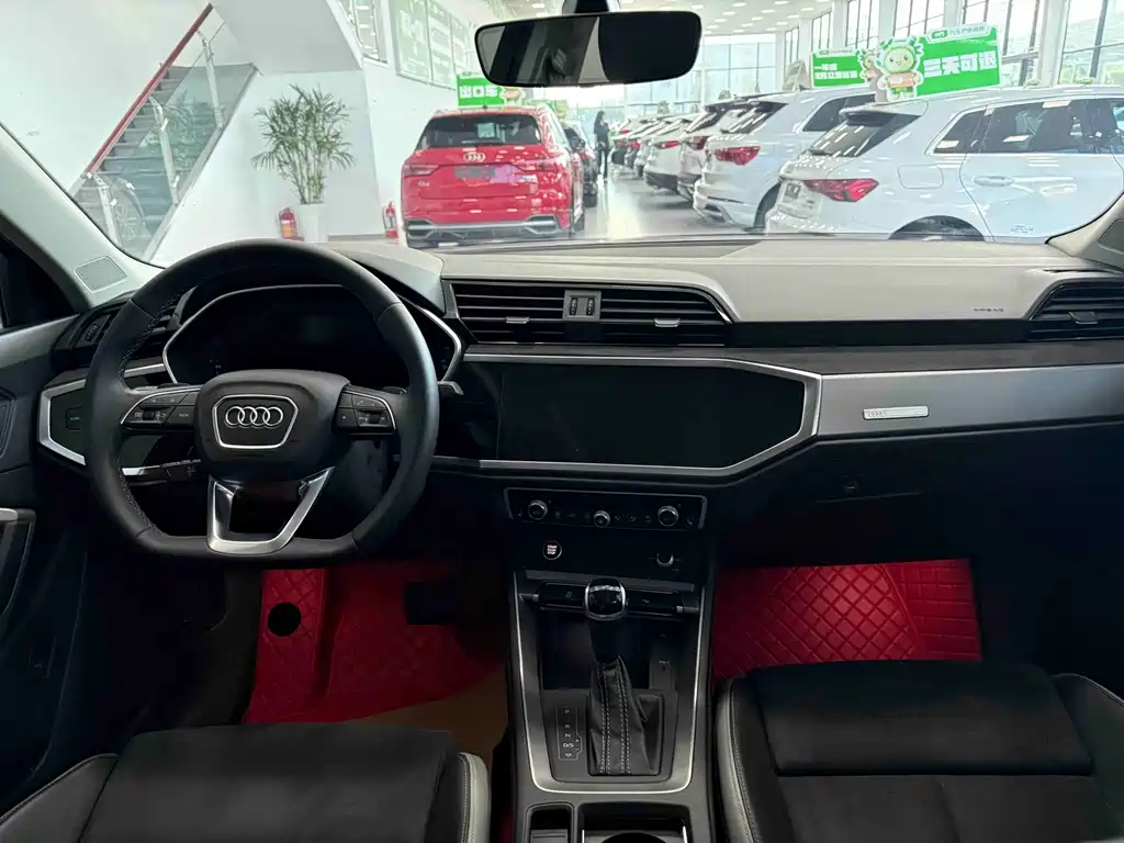 Audi Q3 — миниатюра 20