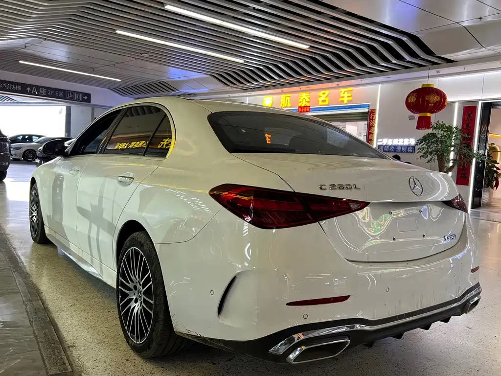 Mercedes-Benz C-Class — миниатюра 10