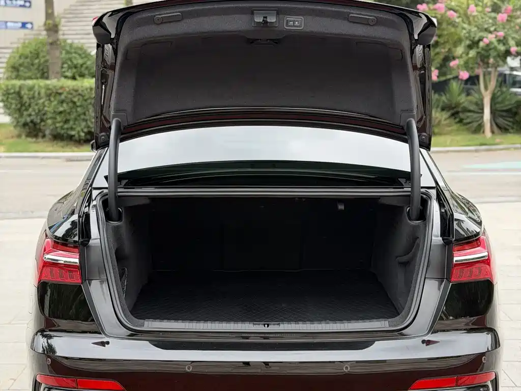 Audi A6L — миниатюра 26