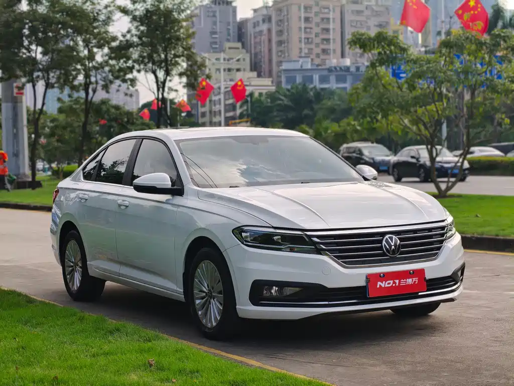 Volkswagen Lavida — миниатюра 2