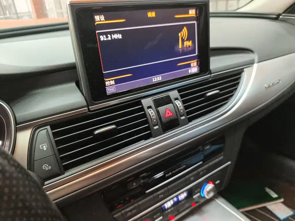 Audi A6L — миниатюра 14