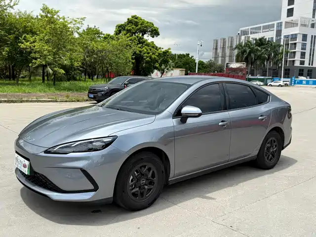 BYD 海豹05