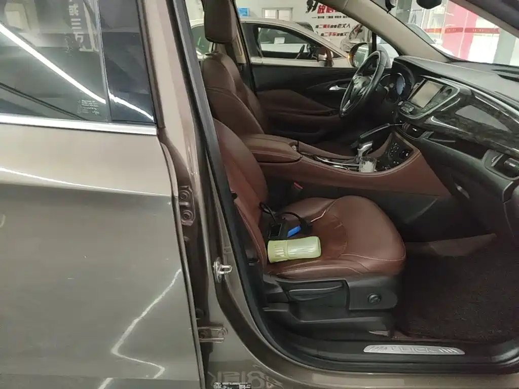 Buick Envision Plus — миниатюра 25