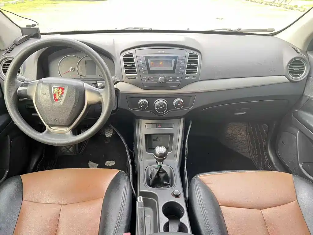 Roewe 350 2014 1.5L MT