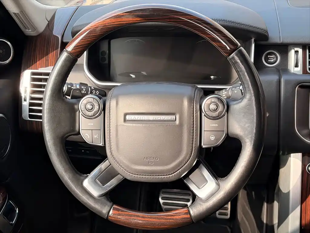 Land Rover Range Rover — миниатюра 14