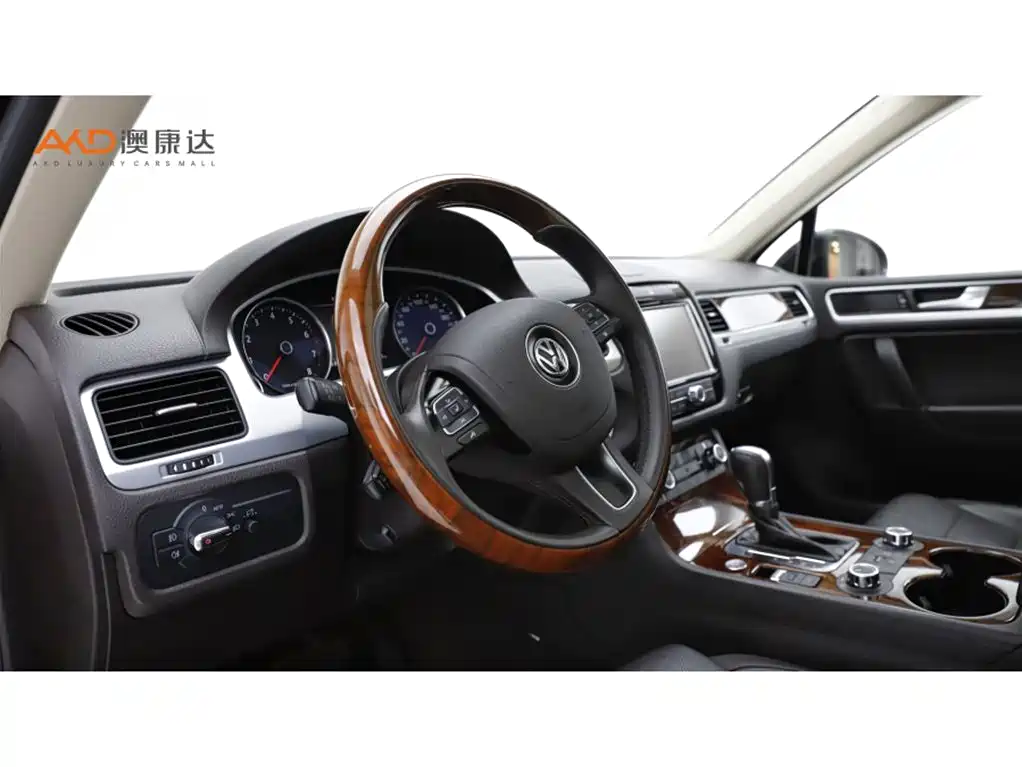 Volkswagen Touareg — миниатюра 6