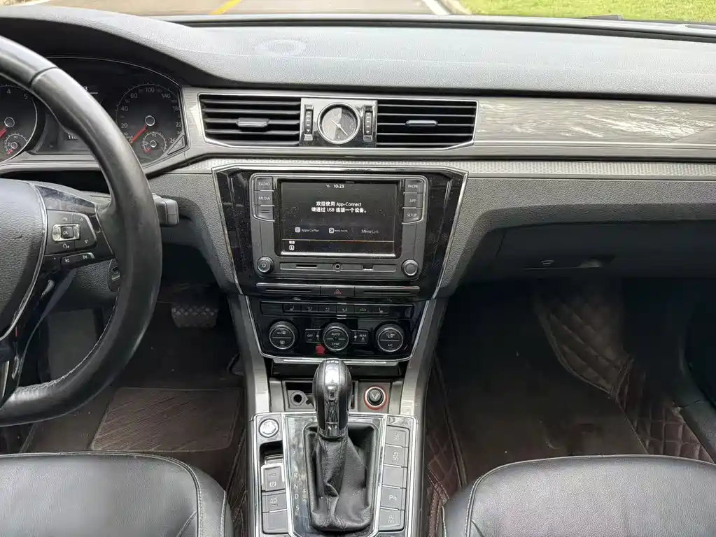 Volkswagen Passat — миниатюра 15