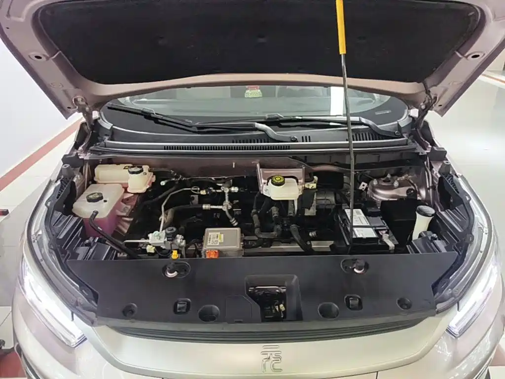 BYD Yuan Pro — миниатюра 20