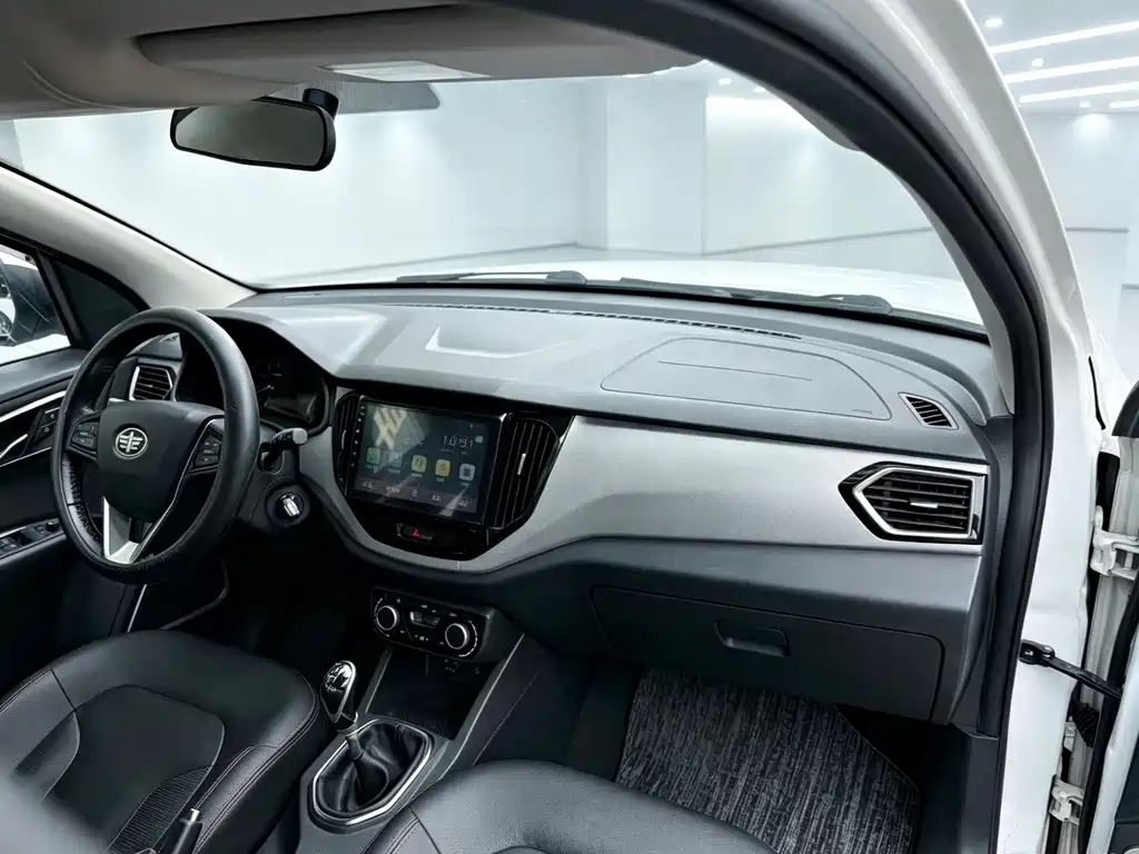 FAW Senya R7 — миниатюра 6