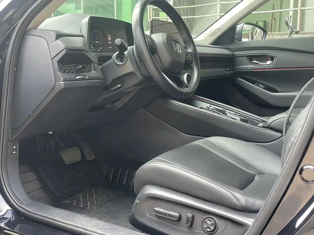 Honda Accord New Energy — миниатюра 11