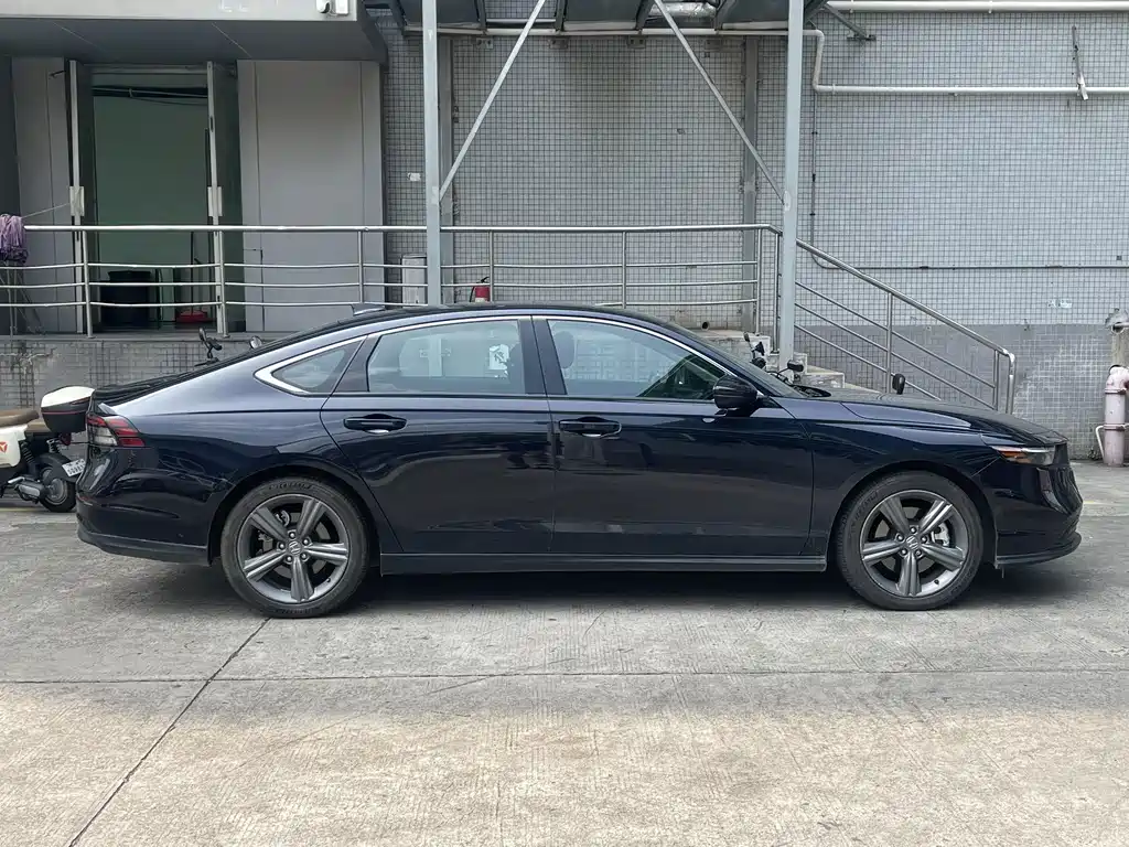 Honda Accord New Energy — миниатюра 8