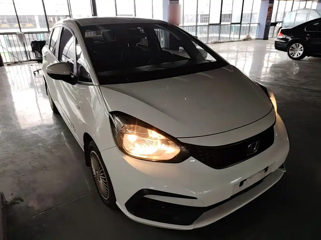 Honda Fit — миниатюра 4