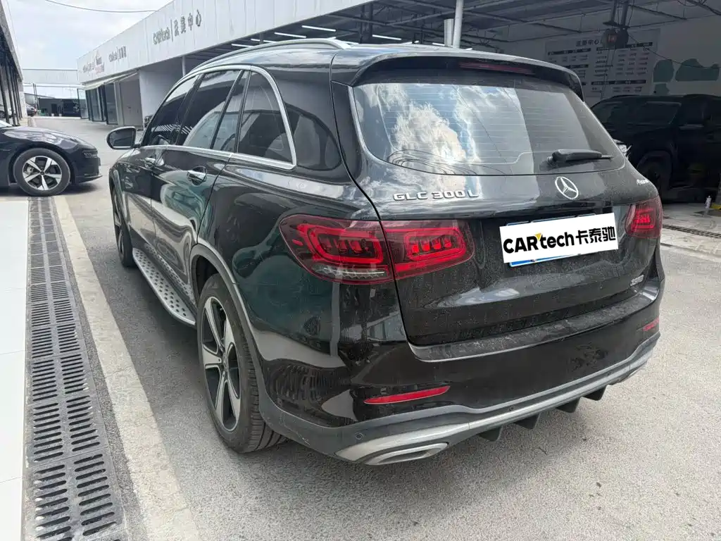 Mercedes-Benz GLC — миниатюра 10