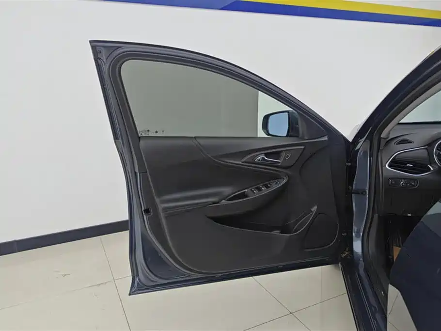 CHEVROLET MAI RUIBAO XL