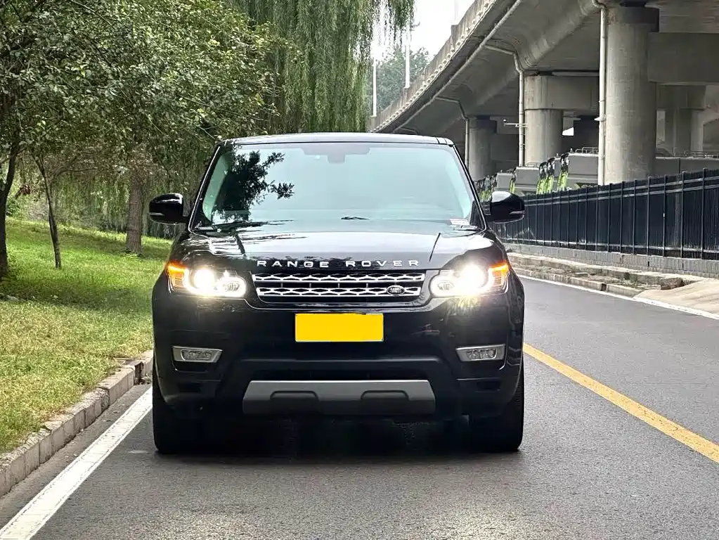 Land Rover Sport — миниатюра 2