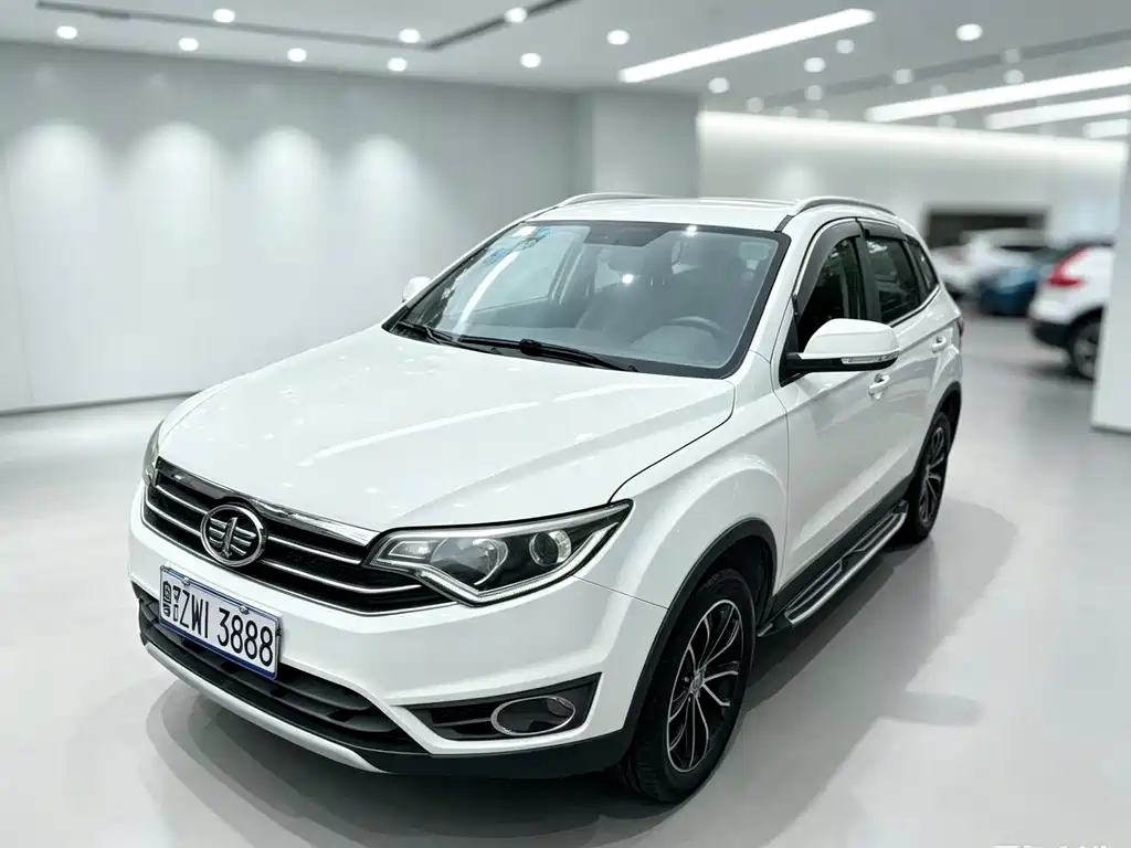 FAW Senya R7