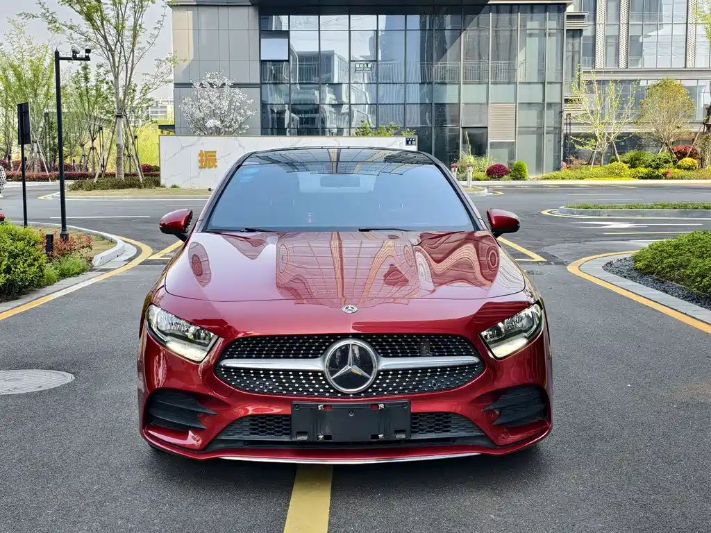 Mercedes-Benz A-Class — миниатюра 2