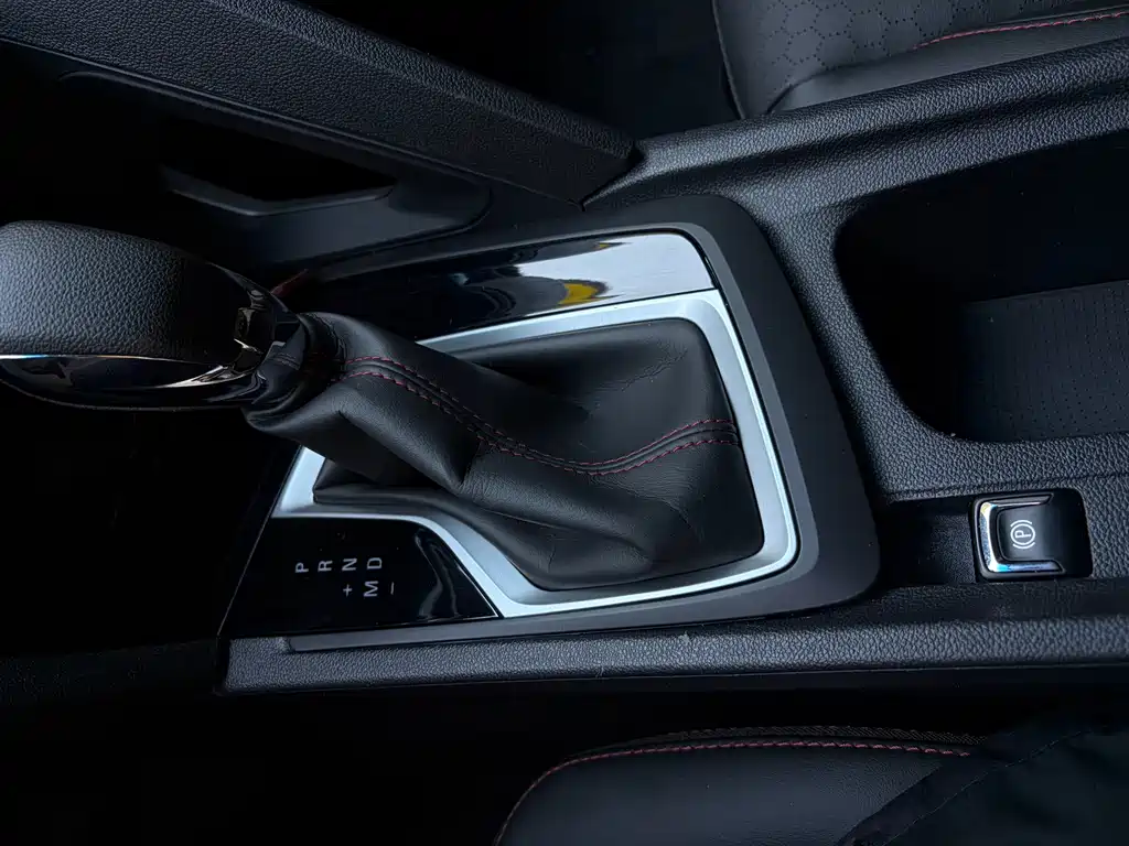 Chevrolet Volando — миниатюра 17