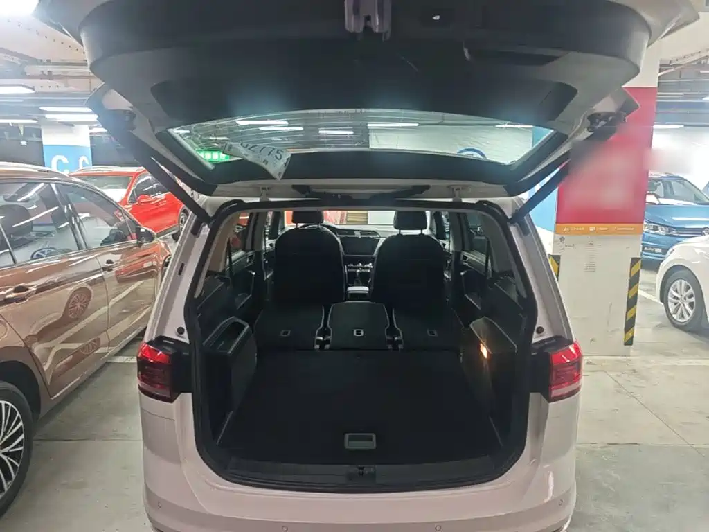Volkswagen Touran — миниатюра 19