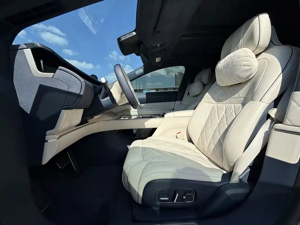 NIO ET9 — миниатюра 9