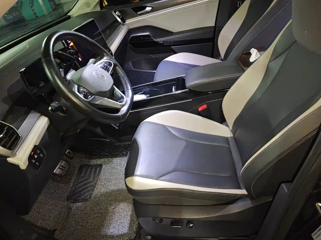 Volkswagen ID.6 Crozz — миниатюра 8