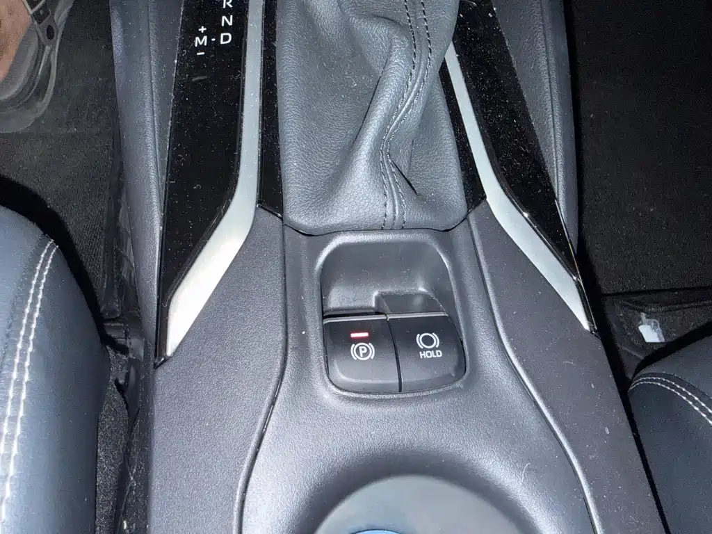 Toyota Corolla — миниатюра 11
