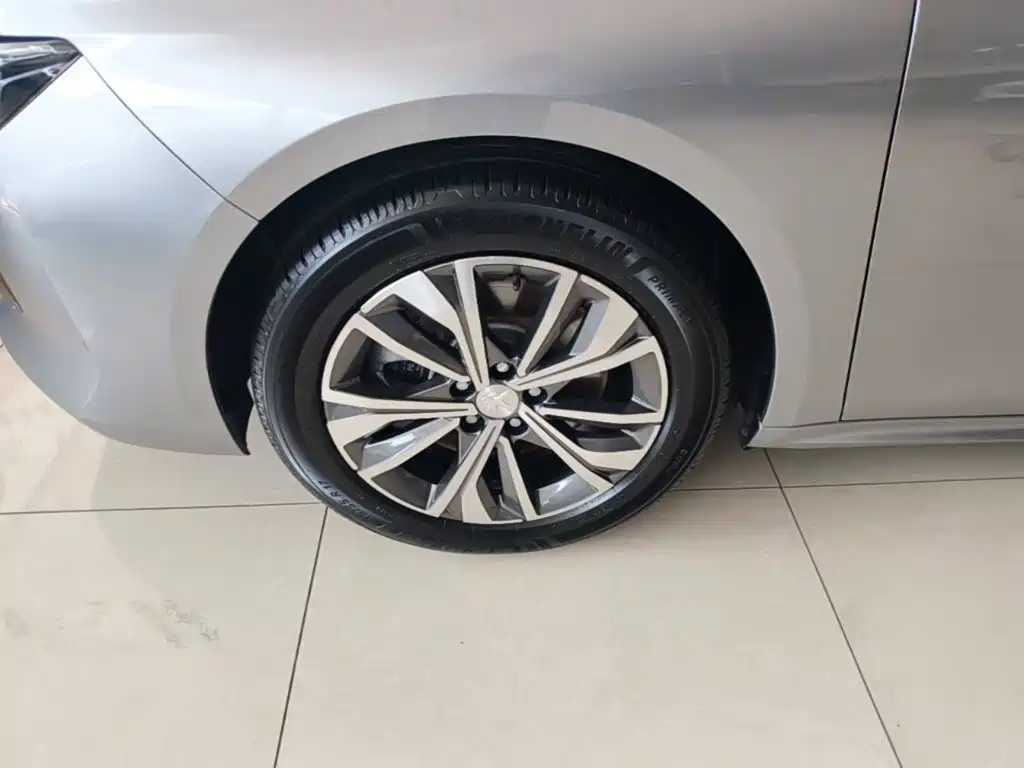 Peugeot 508 — миниатюра 25