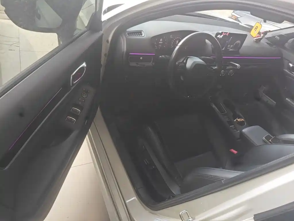 Honda Civic — миниатюра 16