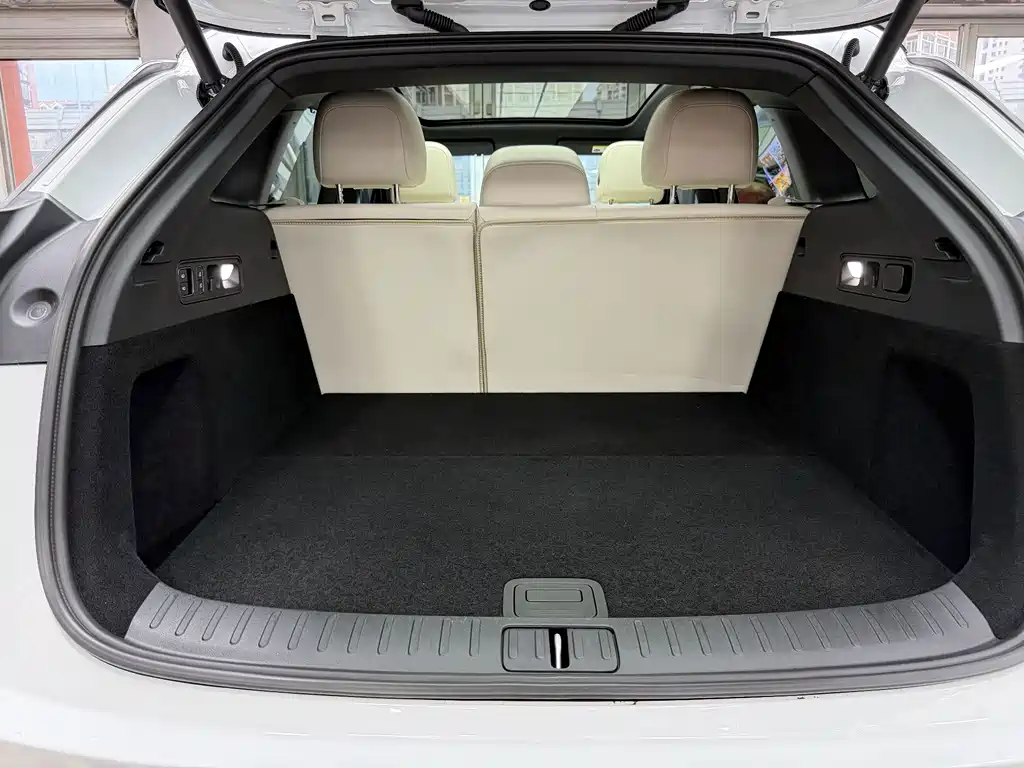 Li Auto Li i6 — миниатюра 28