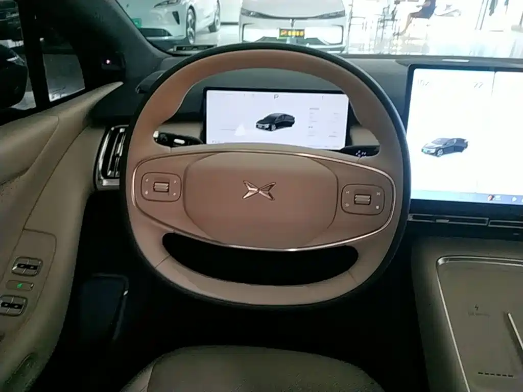 XPeng P7+ — миниатюра 11