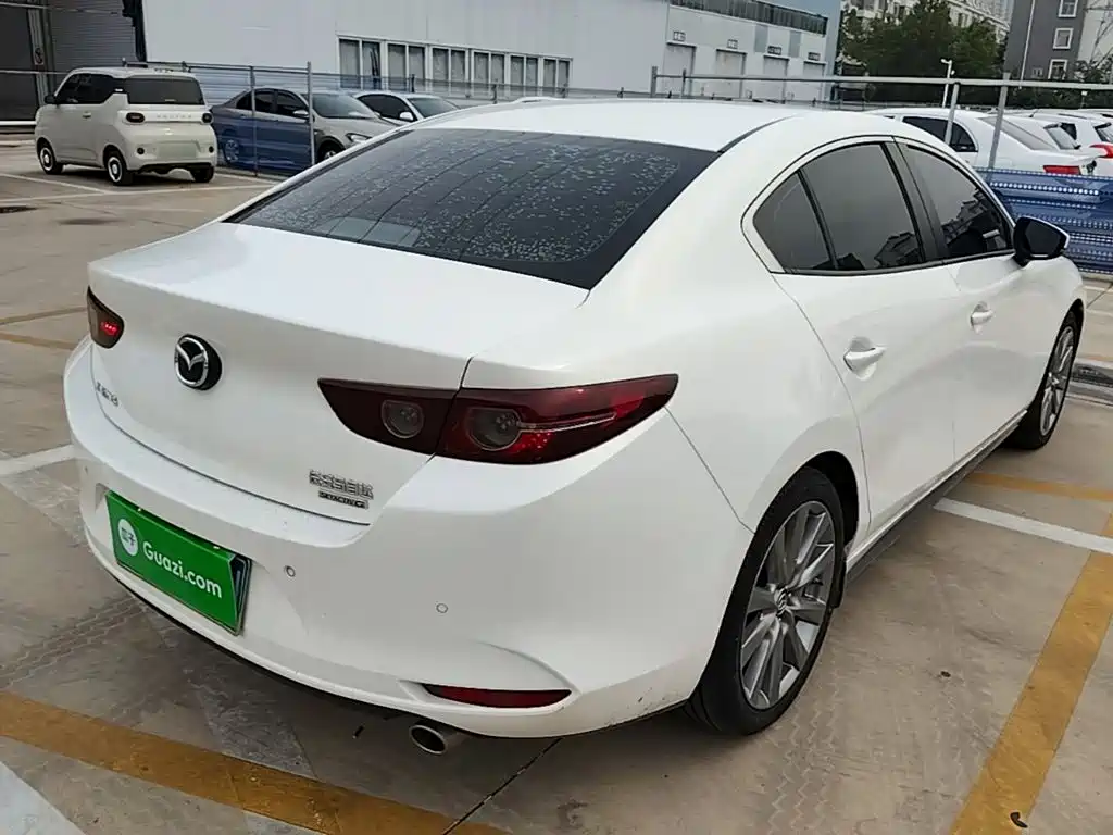 Mazda 3 Axela — миниатюра 7